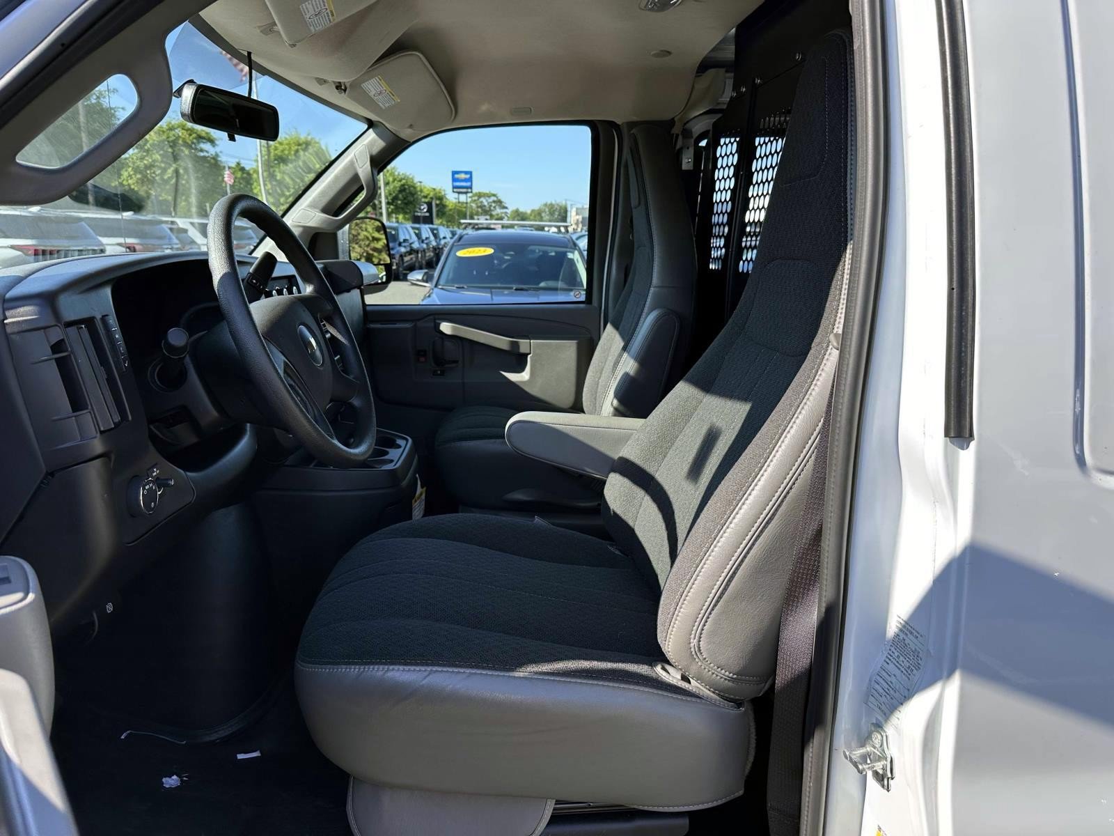 Used 2025 Chevrolet Express 2500 RWD image 14