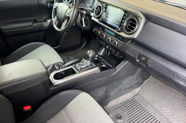 Certified 2022 Toyota Tacoma TRD Off-Road w/ Black Out Package (TMS) image 15