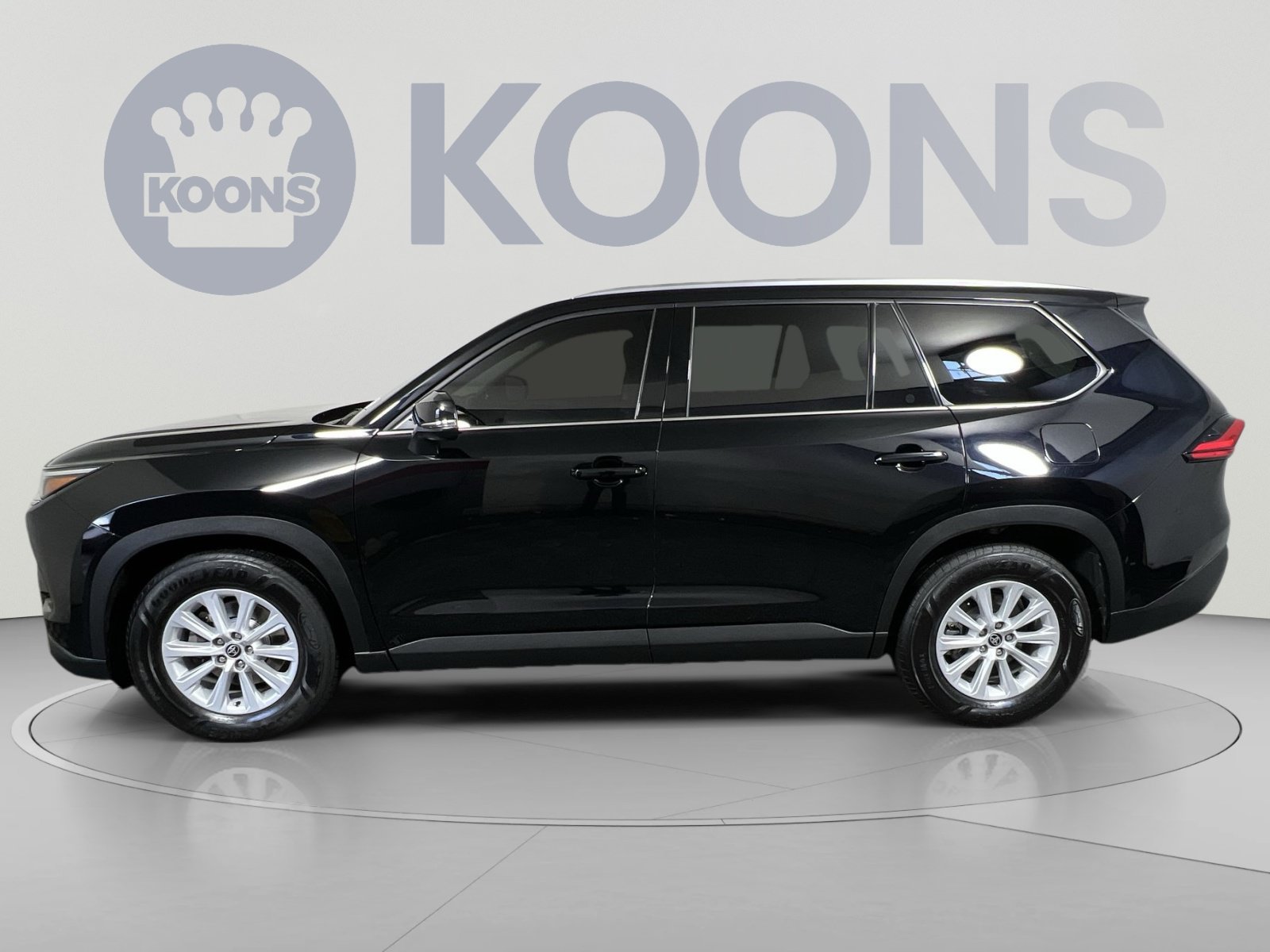 Used 2024 Toyota Grand Highlander AWD image 7