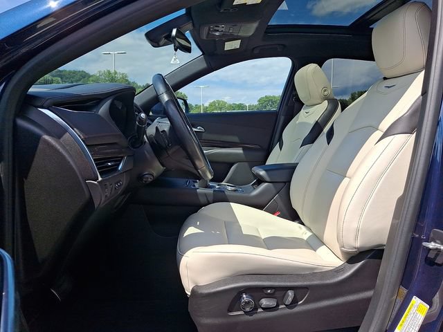 Used 2021 Cadillac XT4 Sport AWD/4WD image 12