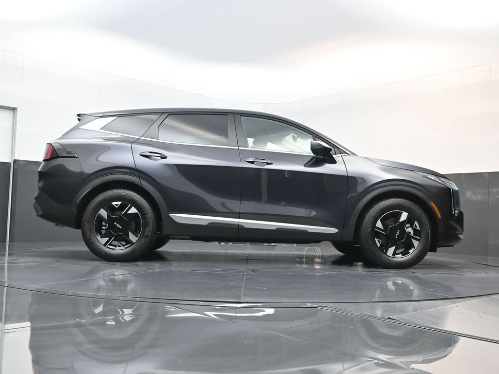 Used 2026 Kia Sportage LX FWD image 21