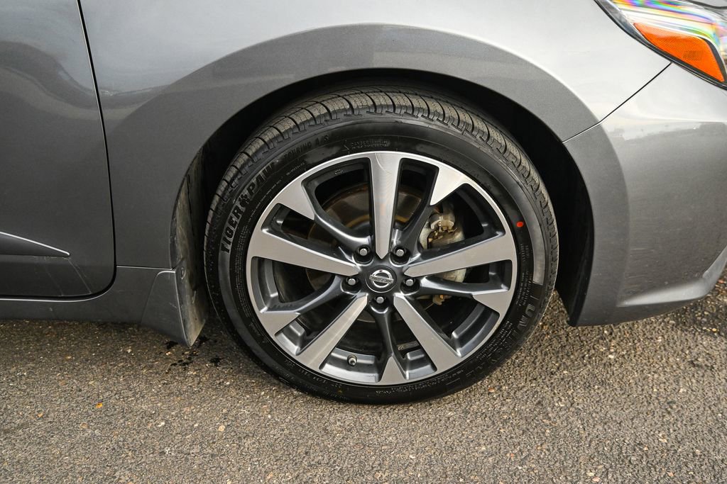 Used 2016 Nissan Altima 2.5 SR image 15