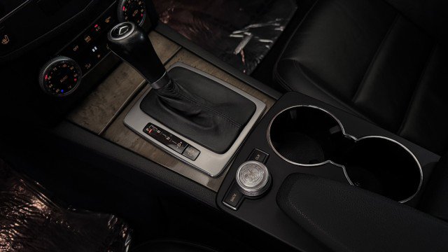 Used 2010 Mercedes-Benz C 63 AMG Sedan image 11