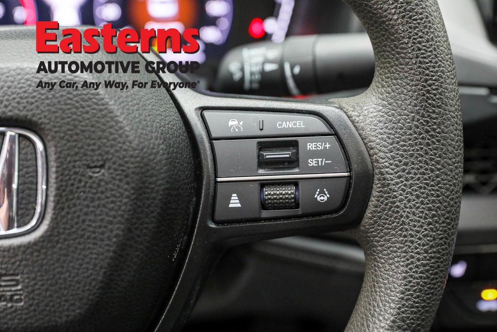 Used 2023 Honda Accord EX image 16