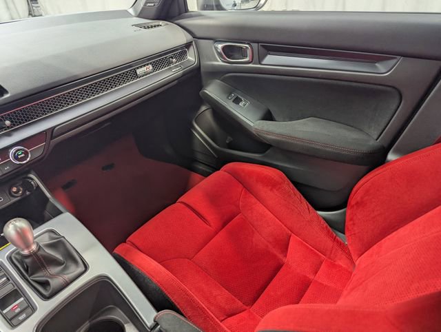 Used 2023 Honda Civic Type R image 8
