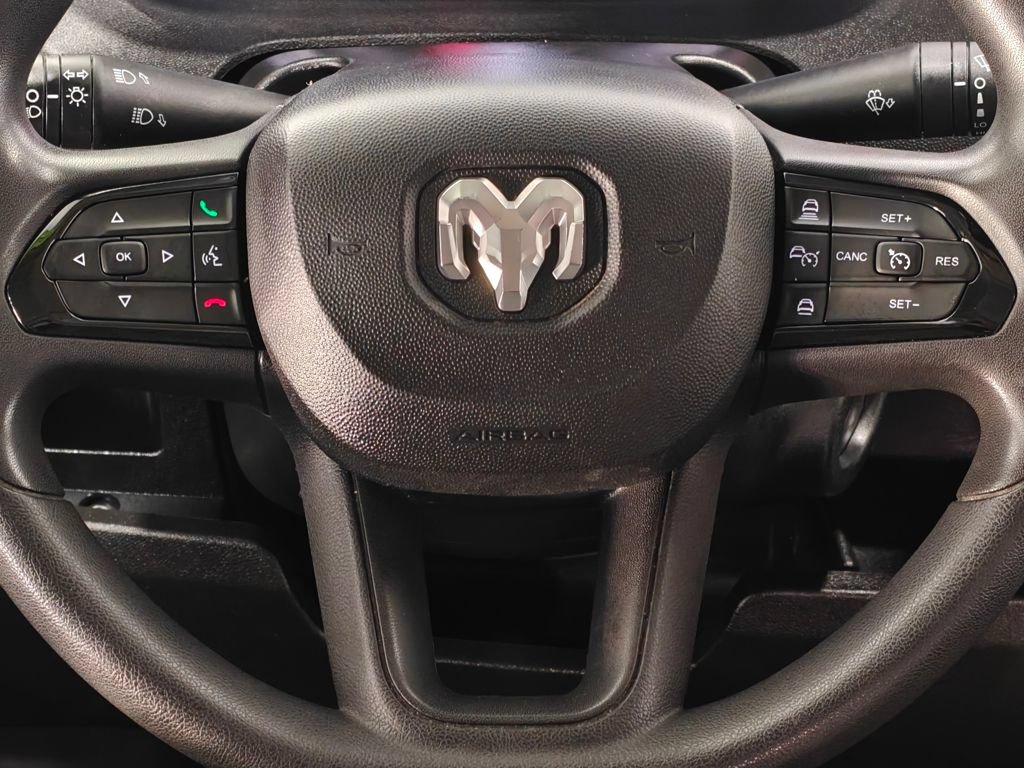 Used 2024 RAM ProMaster 2500 w/ Convenience Group FWD image 5