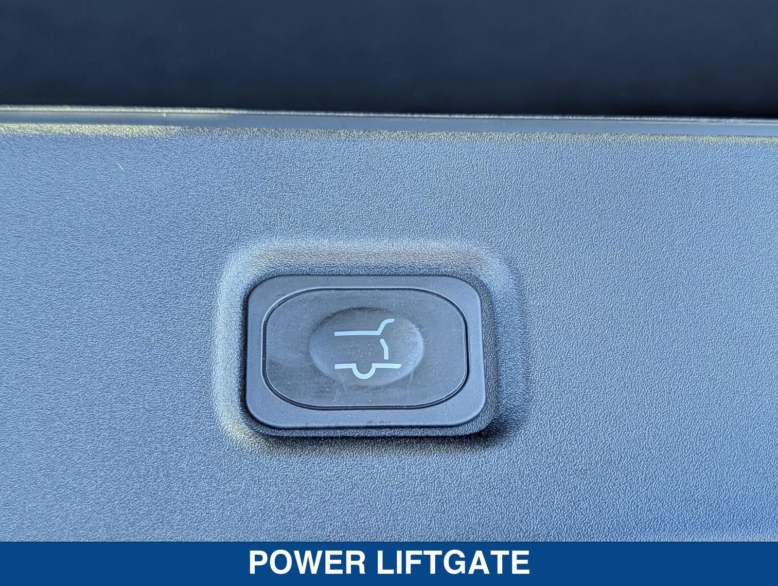 New 2026 Ford Expedition Max Active RWD image 17