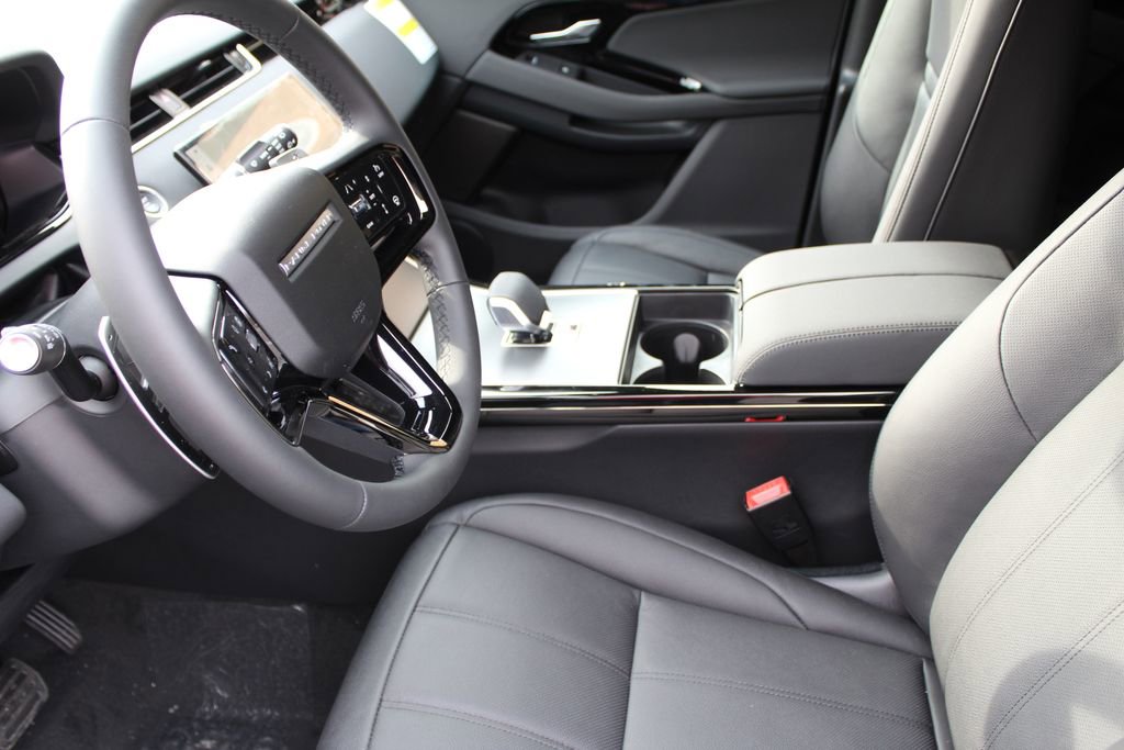 New 2026 Land Rover Range Rover Evoque S image 17