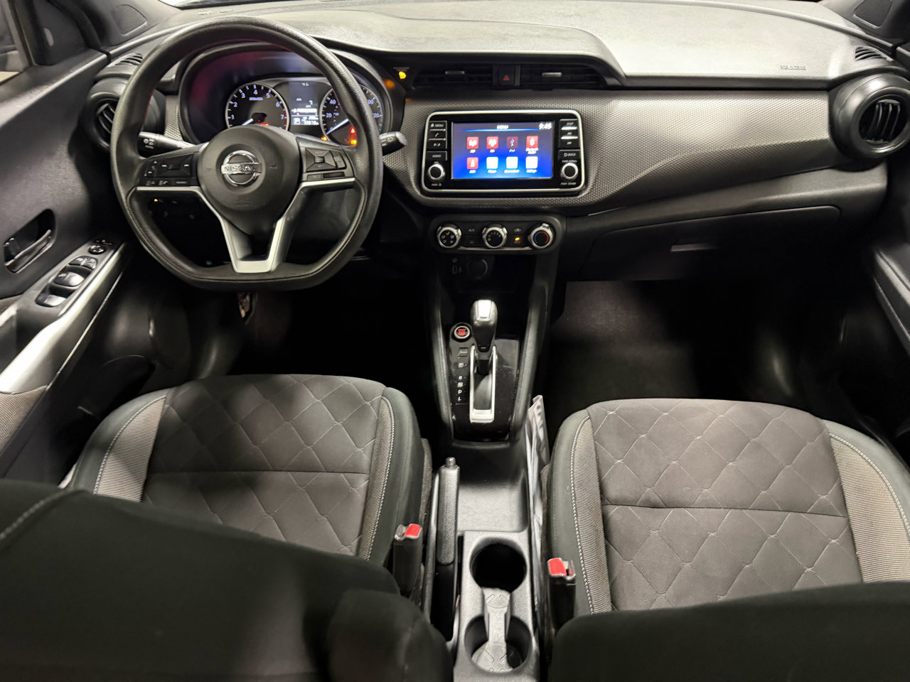 Used 2020 Nissan Kicks S image 5