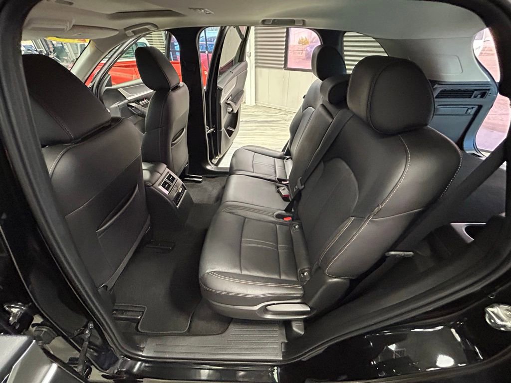 Used 2025 MAZDA CX-70 3.3 Turbo w/ Preferred Package image 47