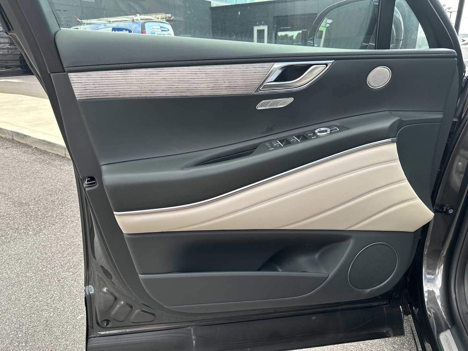 New 2026 Genesis GV80 2.5T Select image 14