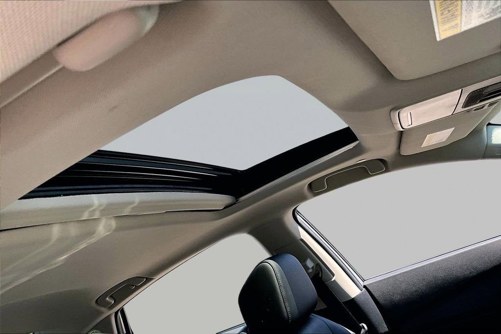 Certified 2025 Honda Accord Touring image 19