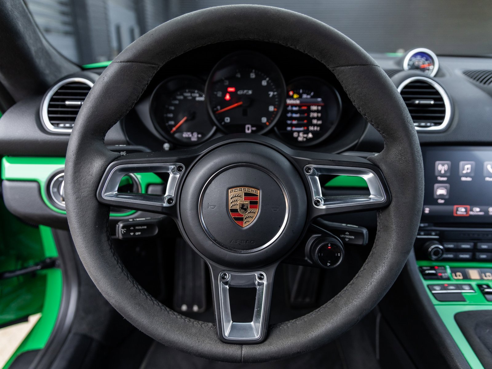 Used 2023 Porsche 718 Cayman GT4 image 33