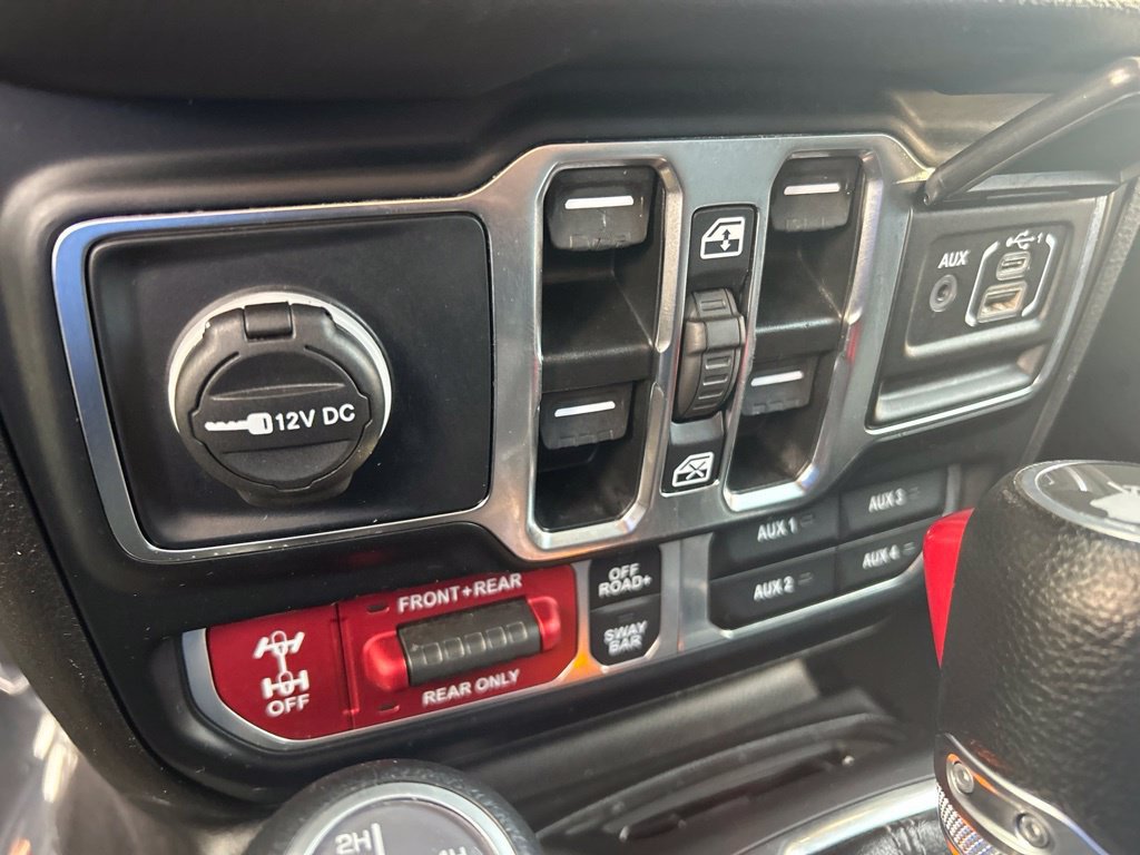 Certified 2024 Jeep Wrangler Unlimited Rubicon 4xe AWD/4WD image 41