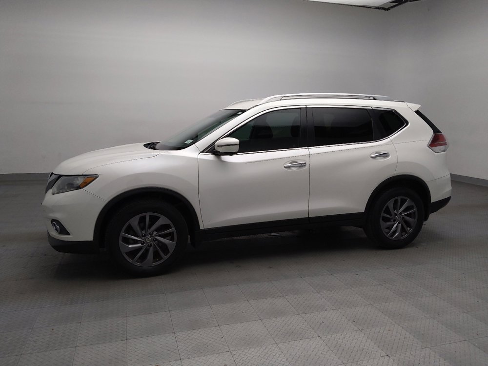 Used 2016 Nissan Rogue SL image 2
