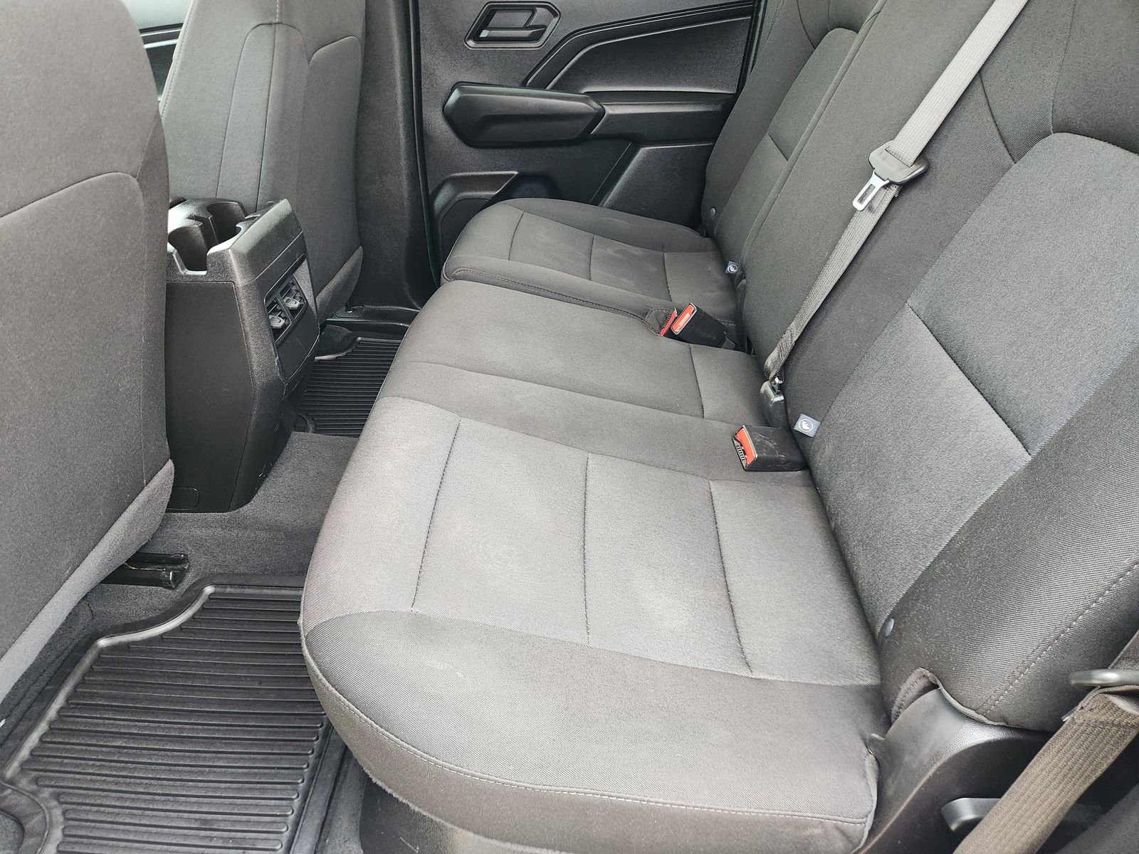 Used 2024 Chevrolet Colorado W/T w/ WT Convenience Package II AWD/4WD image 33