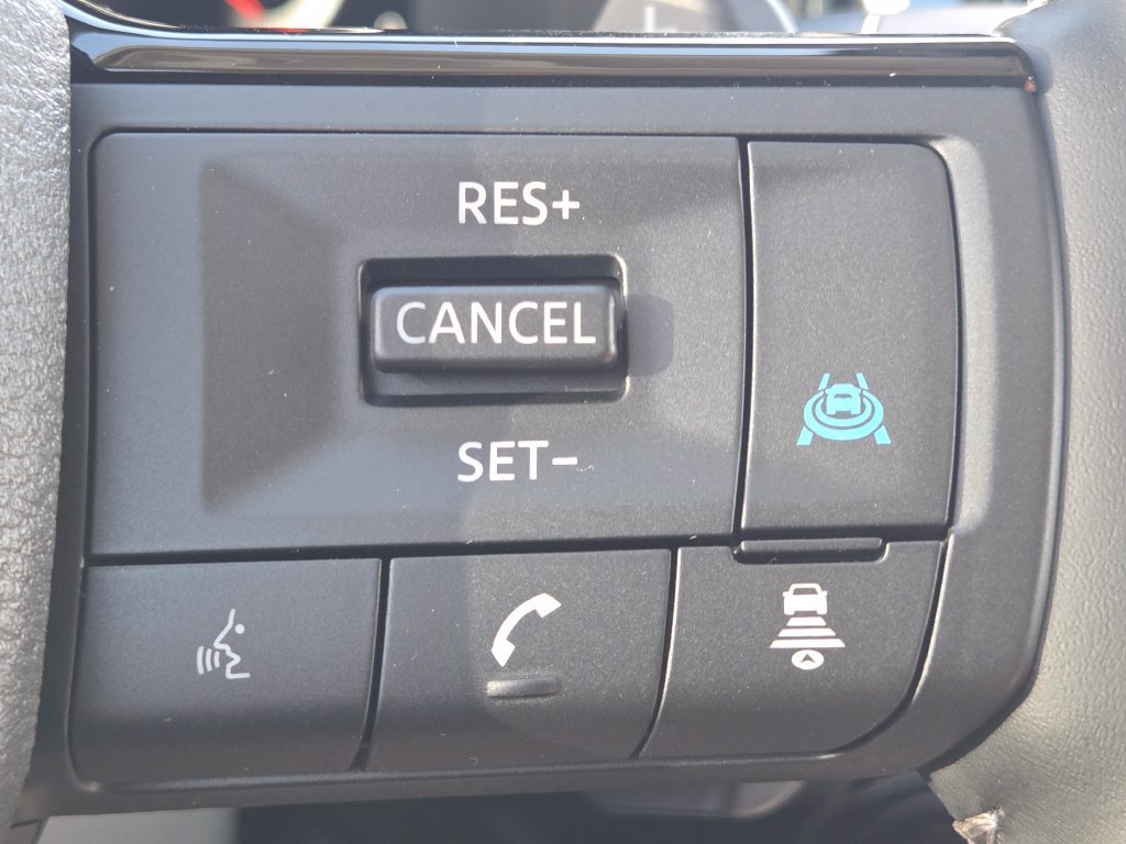 New 2026 Nissan Pathfinder Platinum w/ Accent Package AWD/4WD image 14