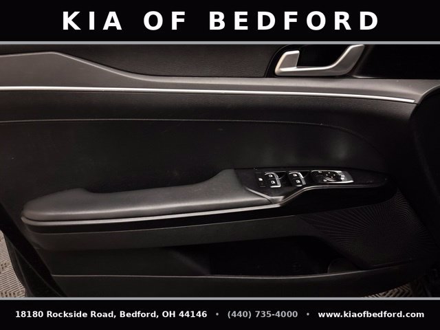 Certified 2022 Kia K5 GT-Line AWD/4WD image 12