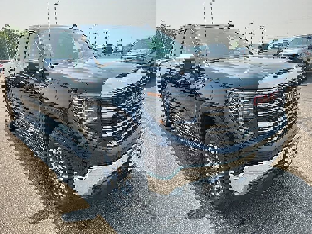 New 2026 GMC Sierra 1500 SLT w/ SLT Premium Plus Package image 4