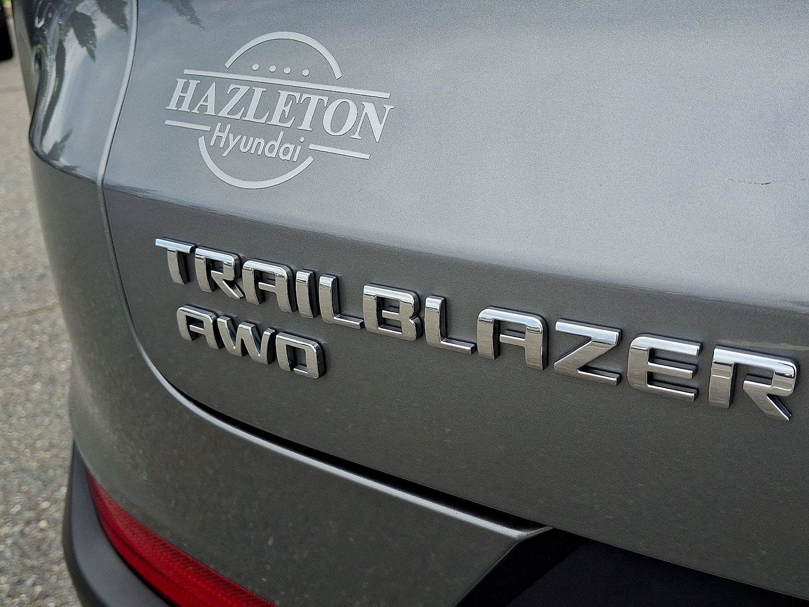 Used 2024 Chevrolet TrailBlazer LT w/ LT Cold Weather Package AWD/4WD image 29