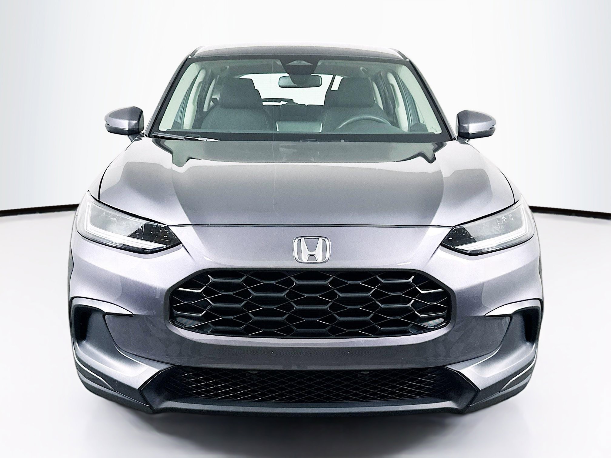 Used 2025 Honda HR-V LX image 2