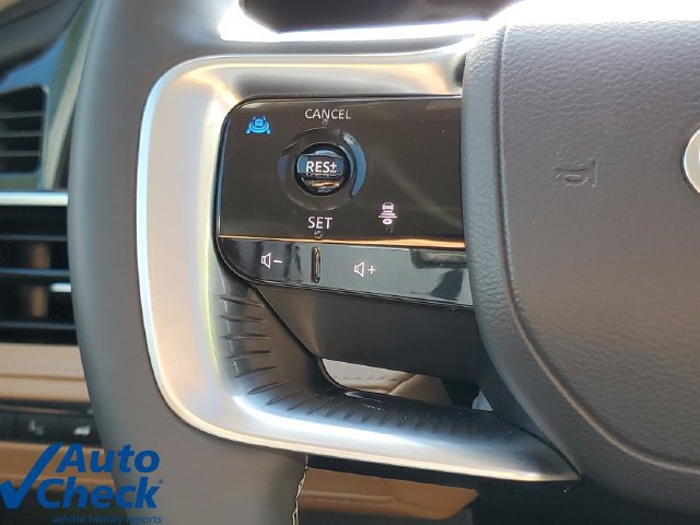 Used 2026 INFINITI QX80 Luxe w/ Exterior Package RWD image 25