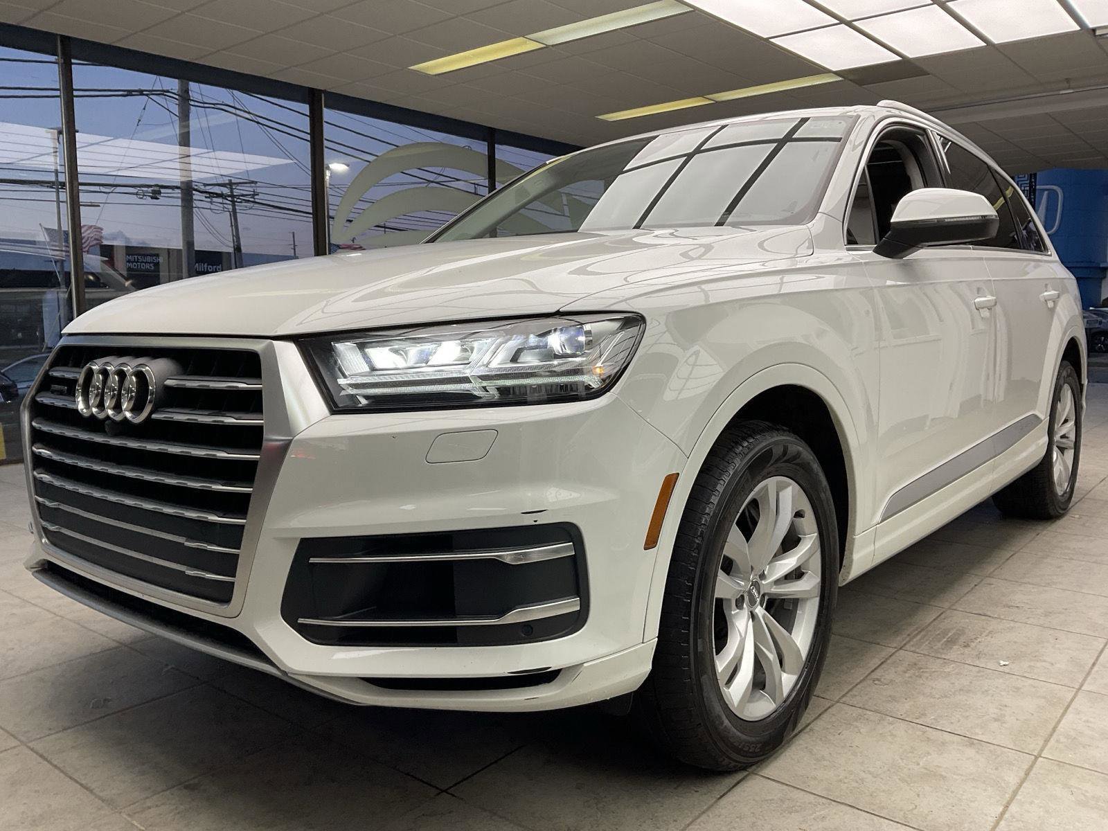Used 2019 Audi Q7 3.0T Premium Plus image 3