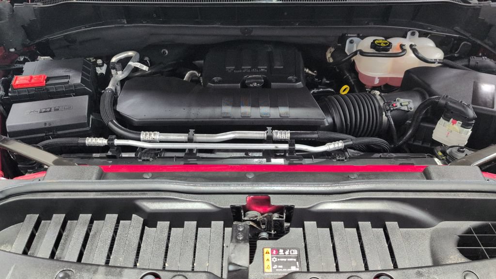 Used 2024 Chevrolet Silverado 1500 RST AWD/4WD image 25