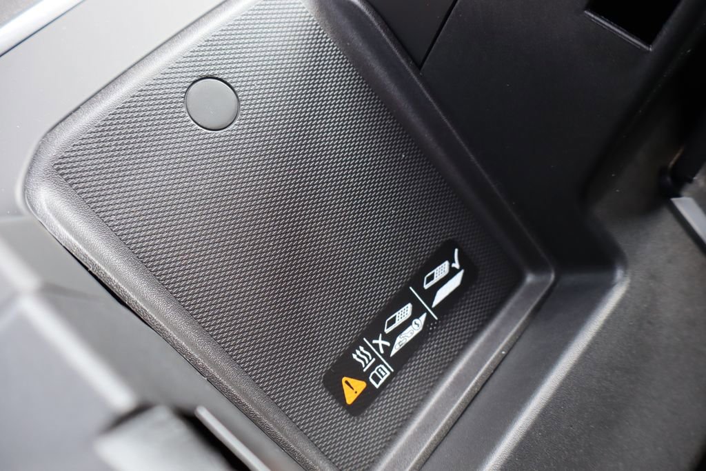 New 2026 Chevrolet Silverado 2500 LT image 25