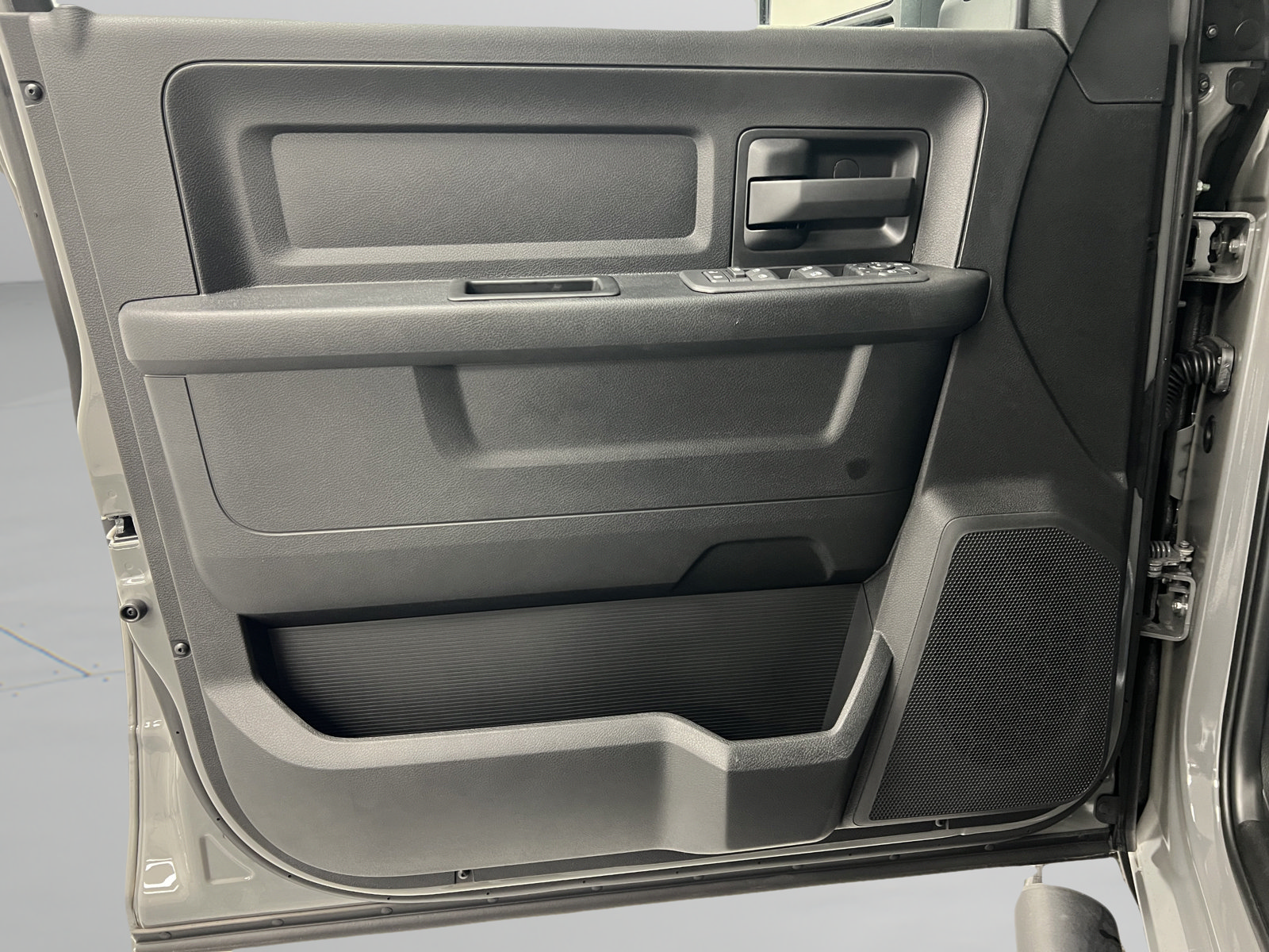 New 2027 RAM 2500 Tradesman AWD/4WD image 14