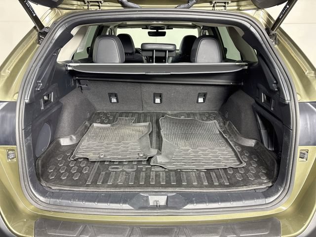Certified 2025 Subaru Outback Limited AWD/4WD image 30