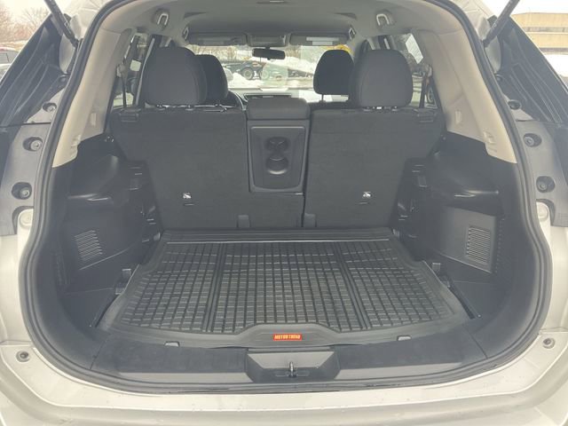 Used 2018 Nissan Rogue S image 29