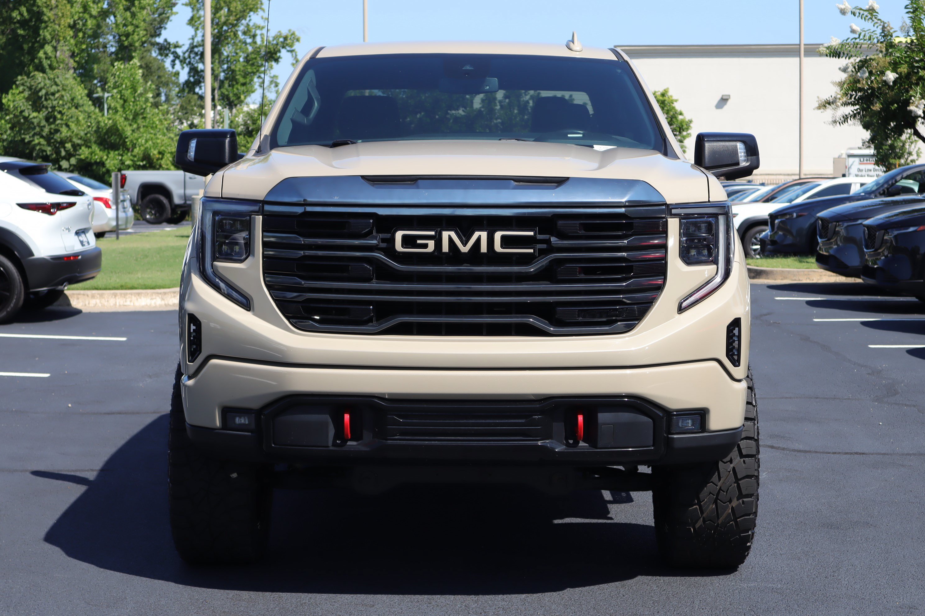 Used 2022 GMC Sierra 1500 AT4 AWD/4WD image 36
