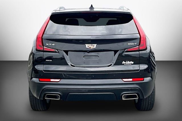 Used 2022 Cadillac XT4 Luxury w/ Cold Weather Package AWD/4WD image 4