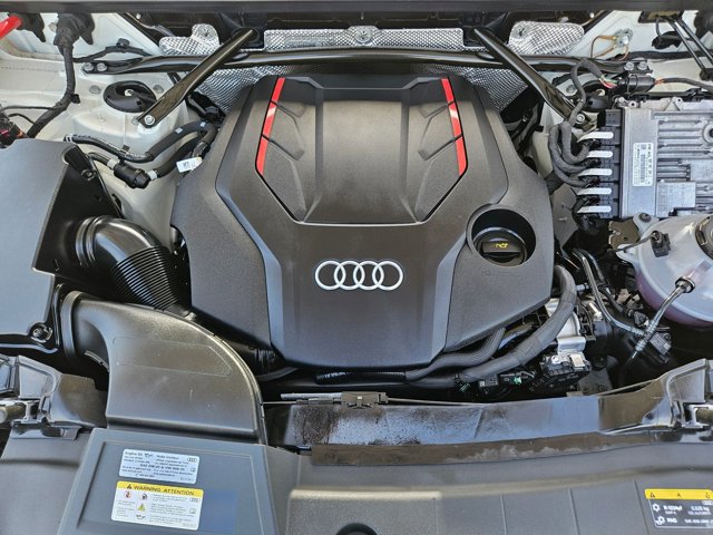 Used 2024 Audi SQ5 Premium Plus w/ S Sport Package image 23