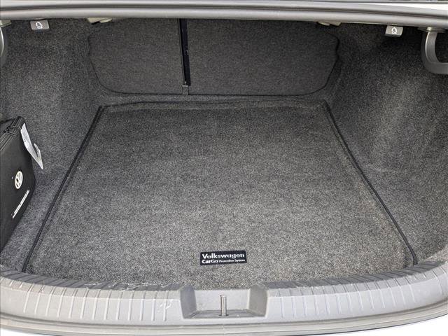 Used 2020 Volkswagen Jetta SEL image 6