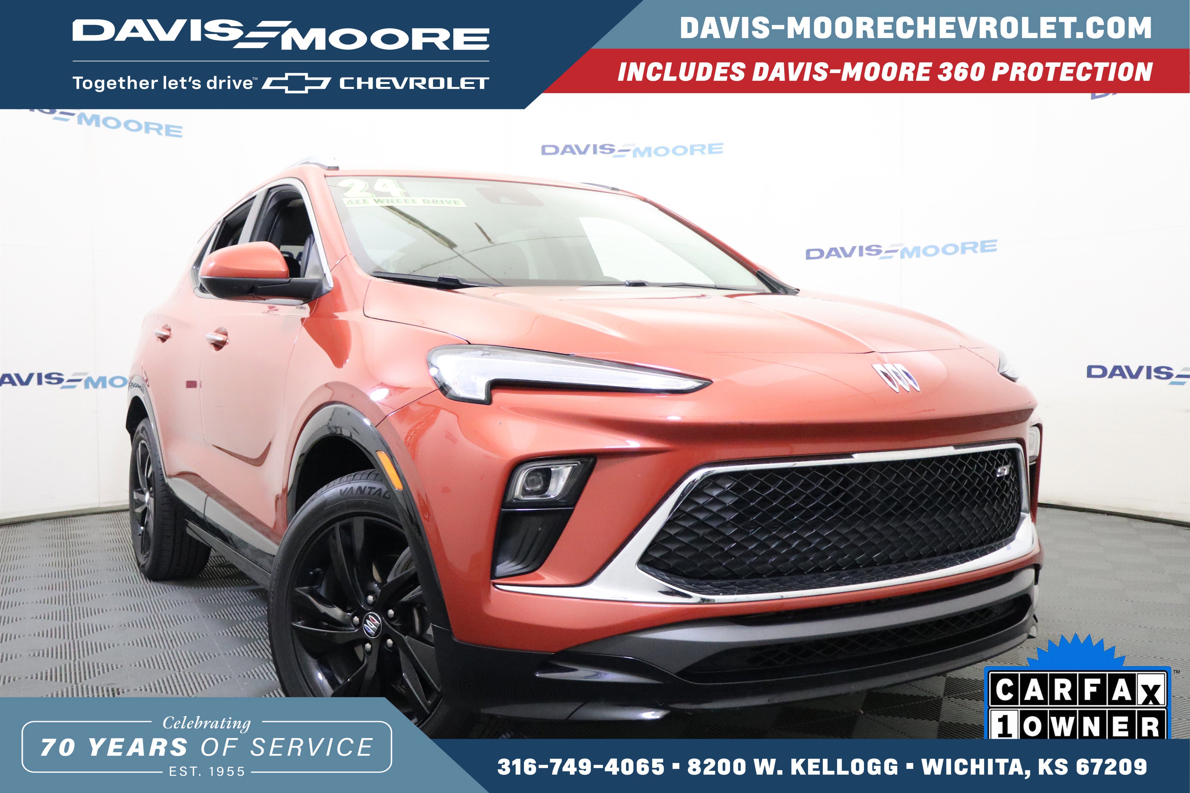 Used 2024 Buick Encore GX Sport Touring image 1