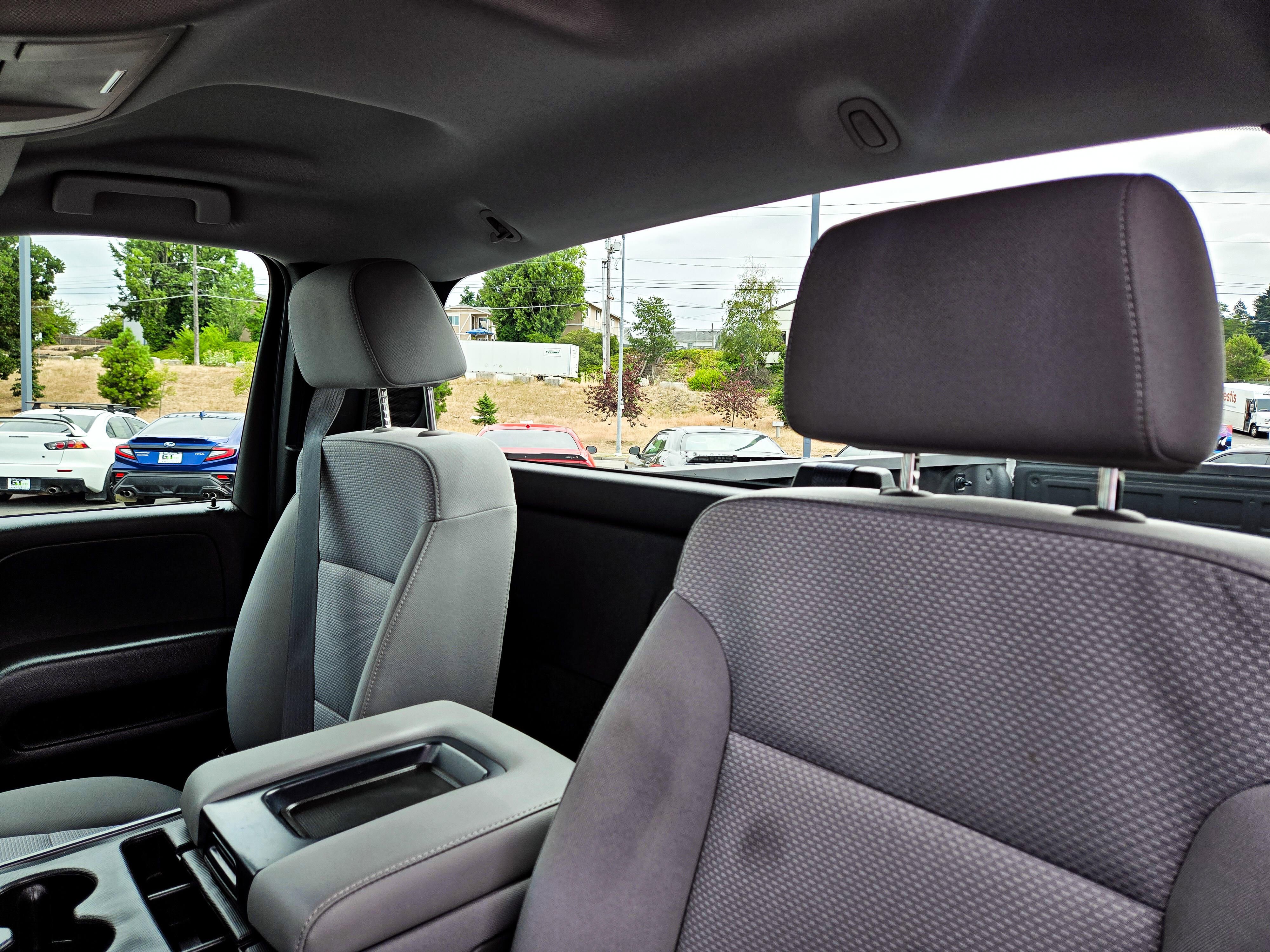 Used 2018 GMC Sierra 1500 4x4 Regular Cab image 13