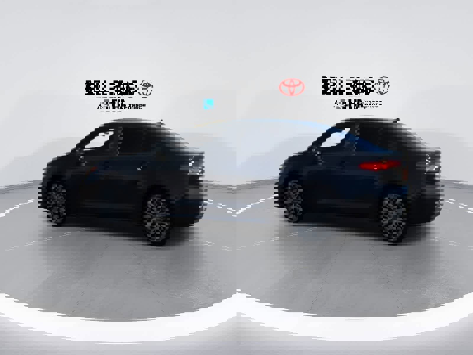 Used 2020 Toyota Corolla SE image 6