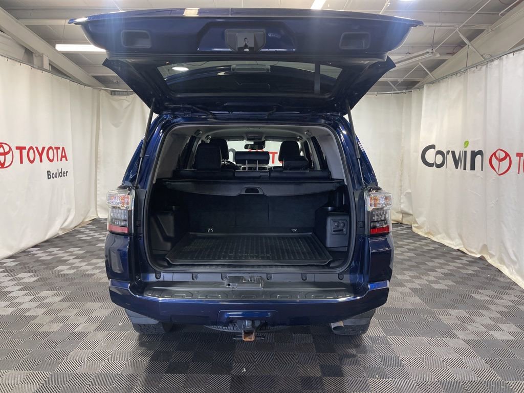 Used 2023 Toyota 4Runner SR5 Premium image 10