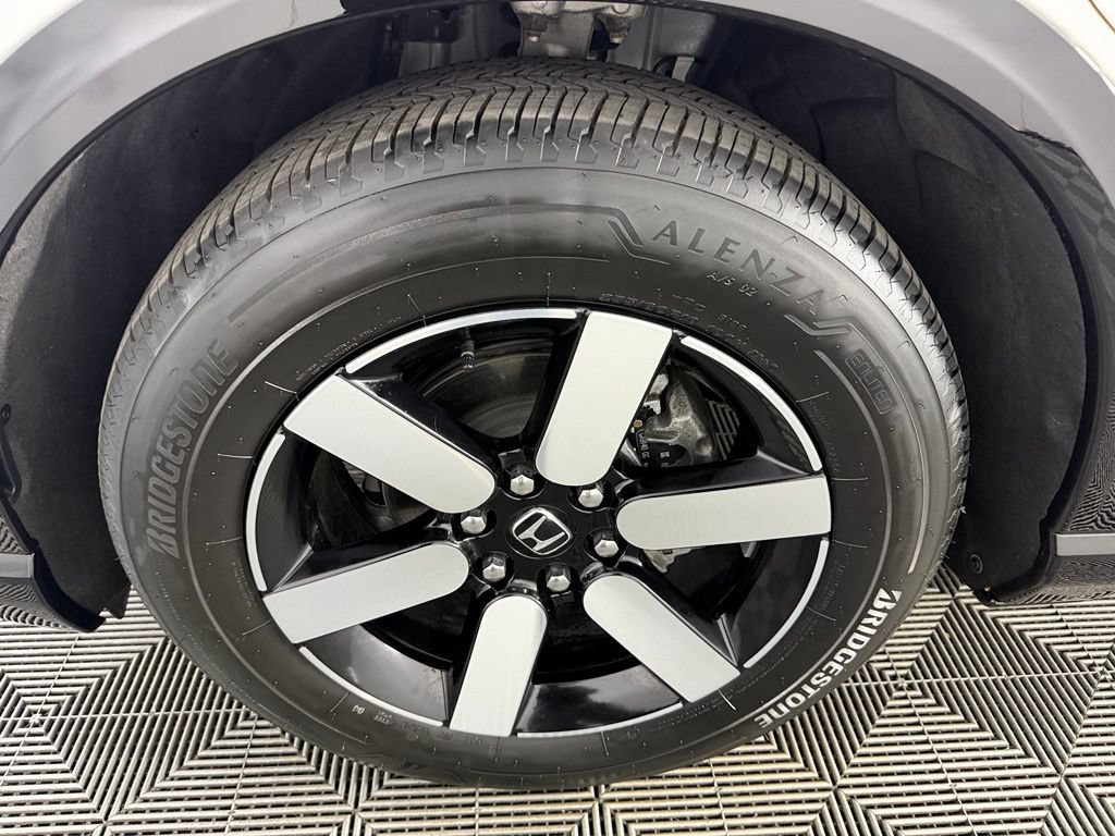 Used 2024 Honda Prologue Touring image 11