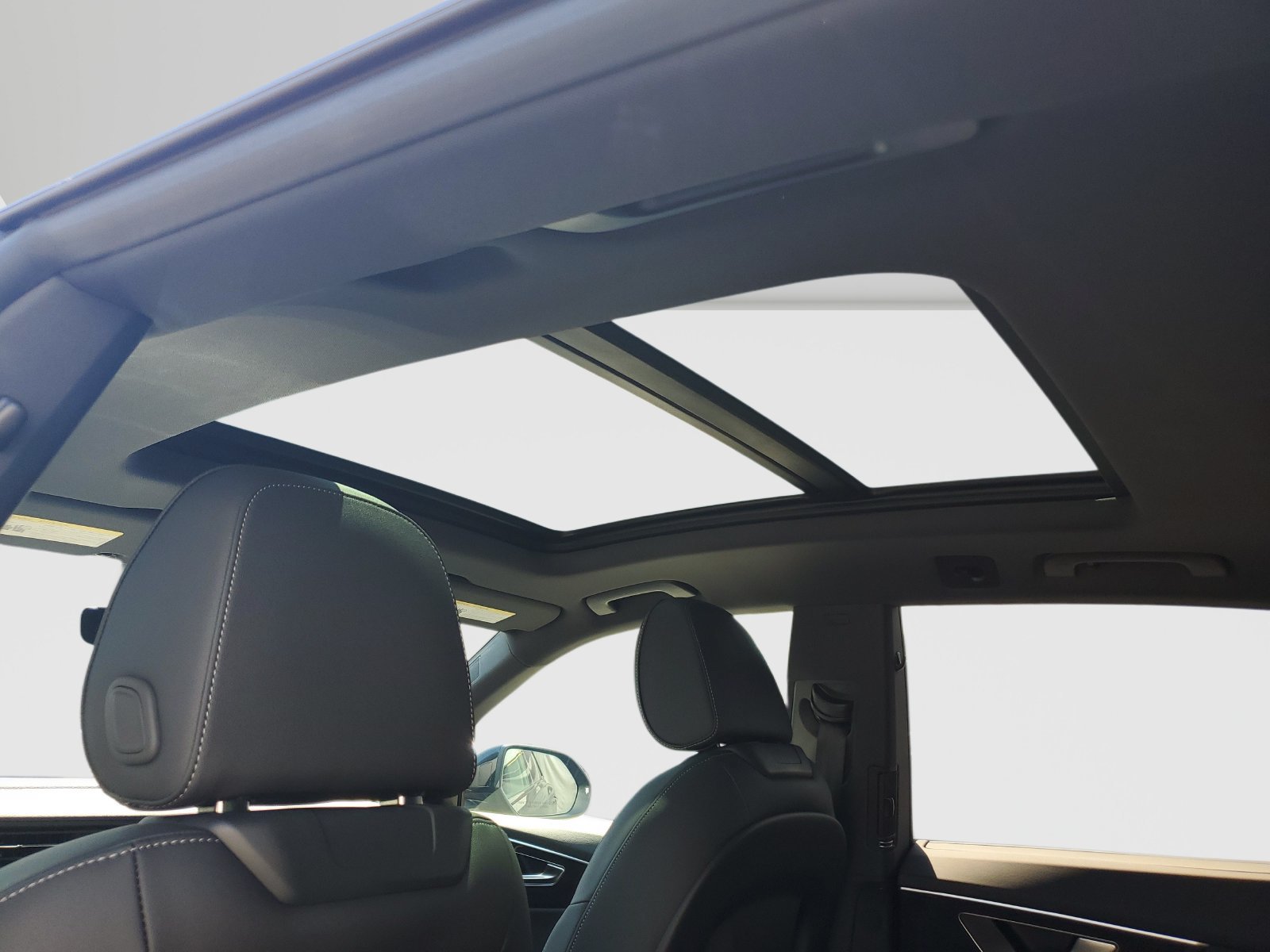 New 2026 Audi Q8 Premium Plus AWD/4WD image 15