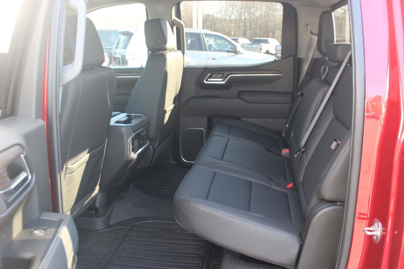 New 2026 GMC Sierra 1500 SLT w/ SLT Premium Plus Package image 14