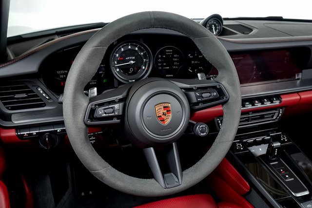 Used 2024 Porsche 911 Targa 4 GTS image 29