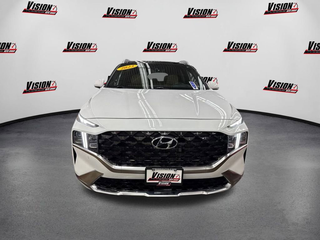 Used 2023 Hyundai Santa Fe Calligraphy video 2