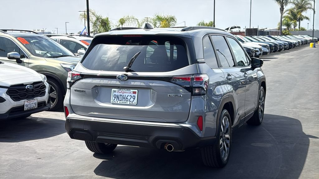 Certified 2025 Subaru Forester Touring AWD/4WD image 6