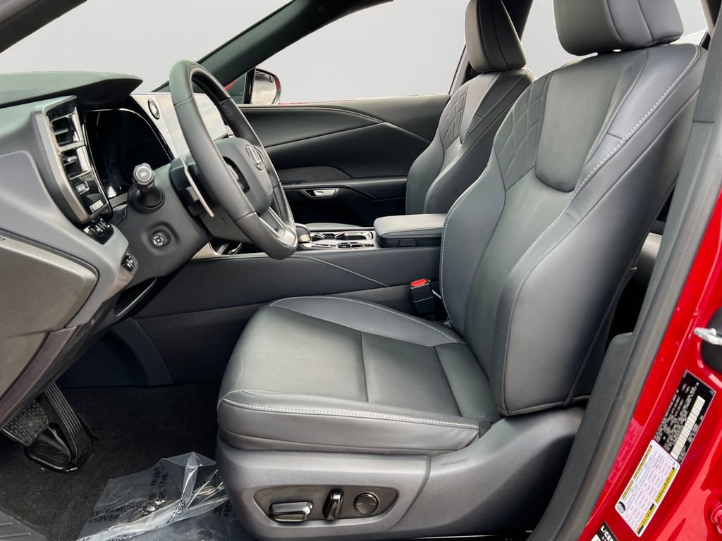 Used 2025 Lexus RX 350h w/ Accessory Package (Z1) image 15