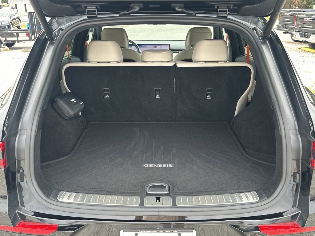 Used 2026 Genesis GV70 3.5T Sport Prestige image 33