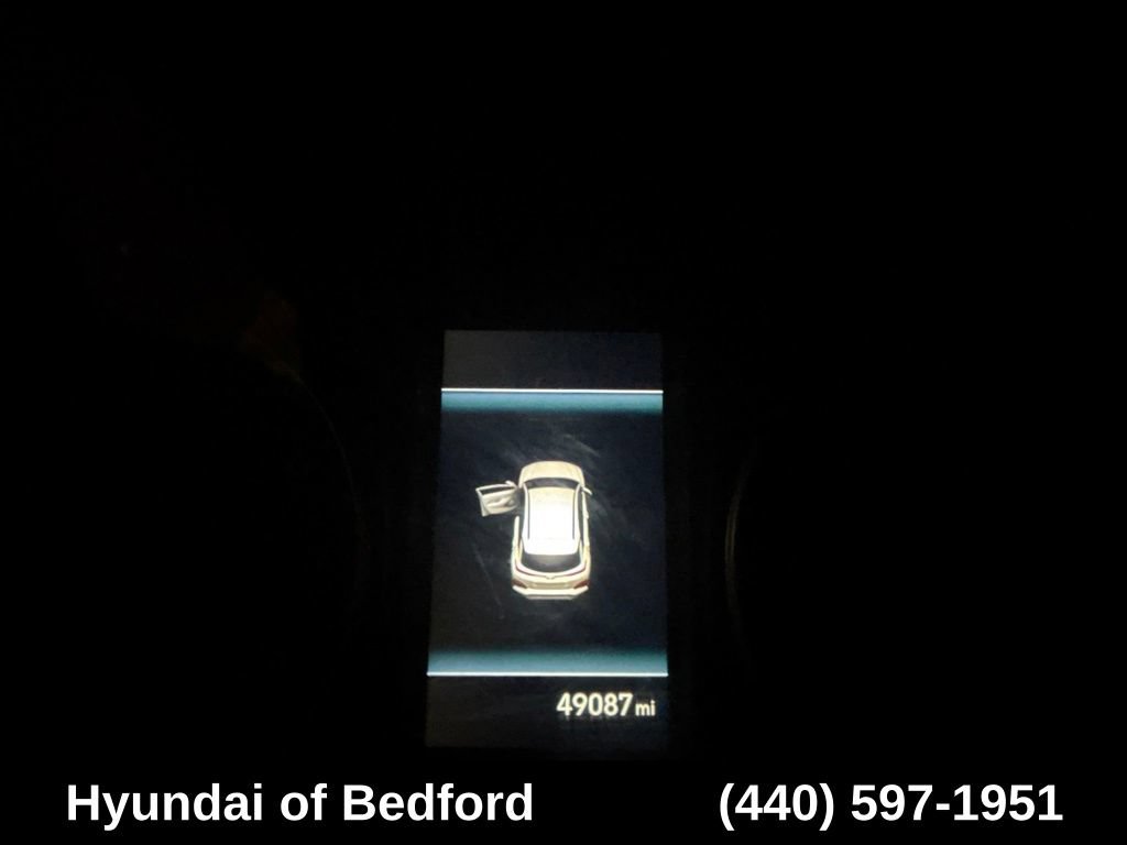Used 2021 Hyundai Kona Limited FWD image 13