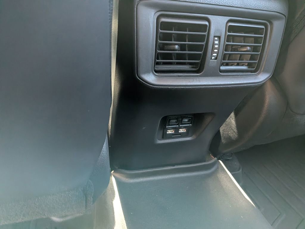 Used 2021 Toyota RAV4 Limited w/ Limited Grade Weather Package AWD/4WD image 24